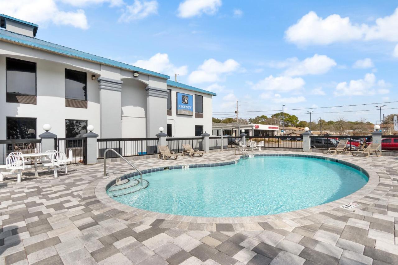 Regency Inn Near Boardwalk & Hurlburt Field Fort Walton Beach Exterior photo