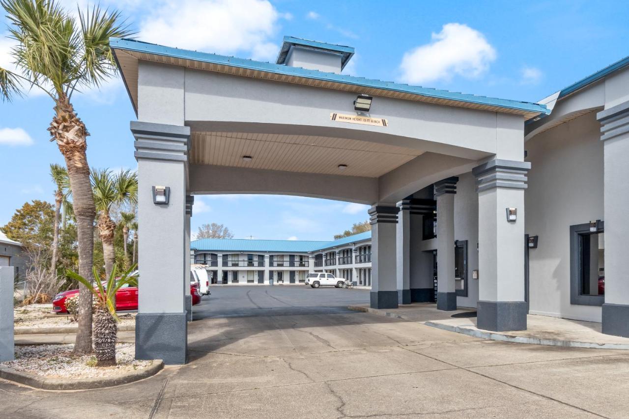 Regency Inn Near Boardwalk & Hurlburt Field Fort Walton Beach Exterior photo