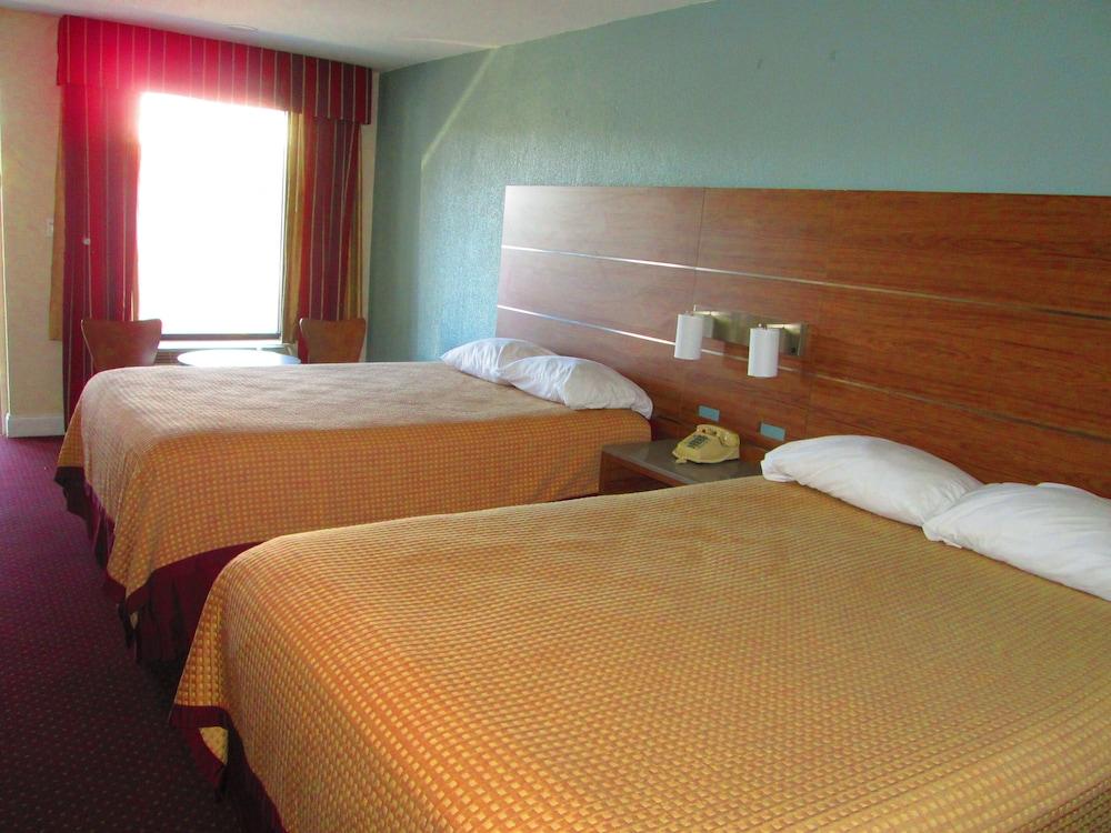 Regency Inn Near Boardwalk & Hurlburt Field Fort Walton Beach Exterior photo
