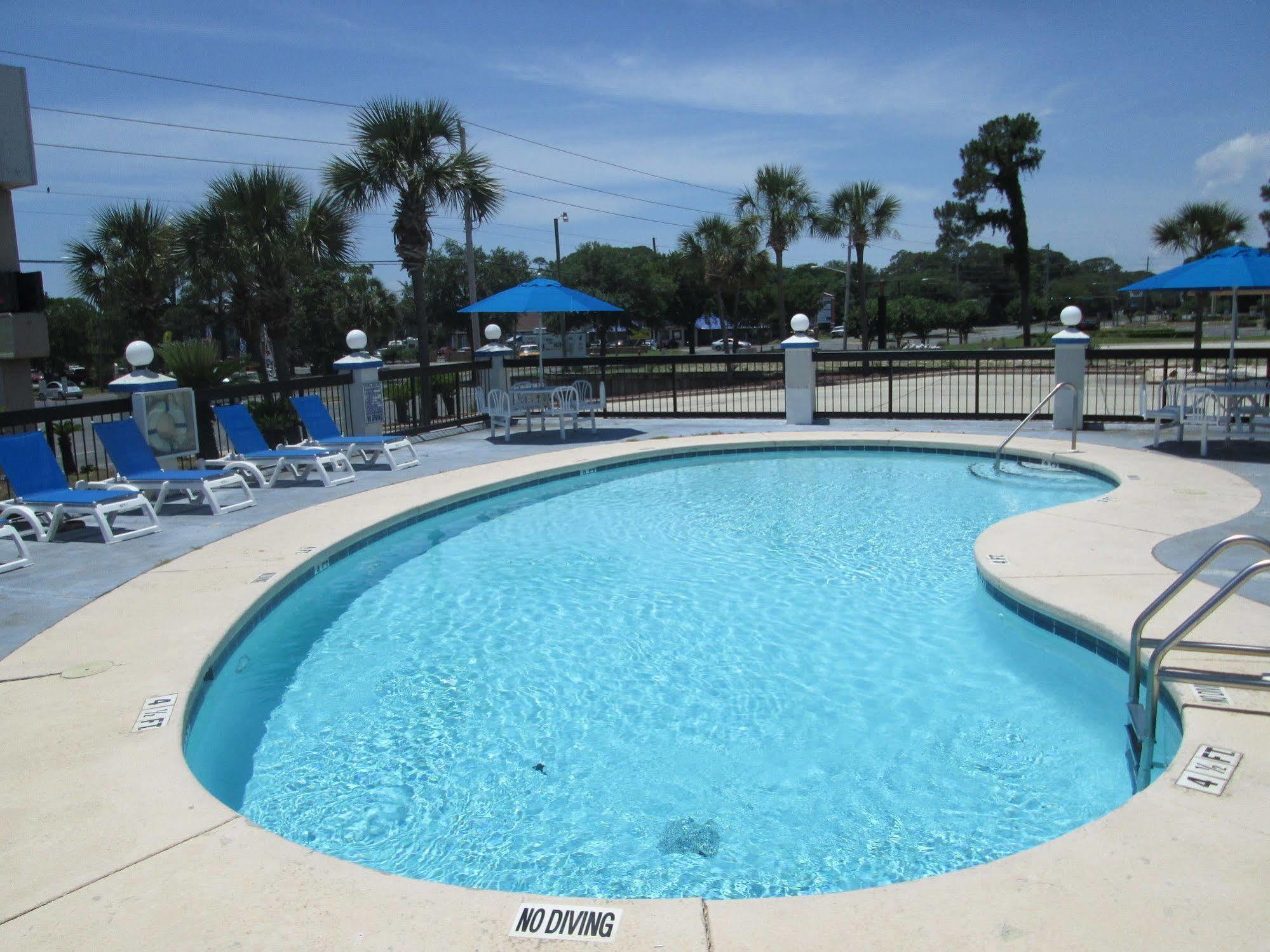 Regency Inn Near Boardwalk & Hurlburt Field Fort Walton Beach Exterior photo