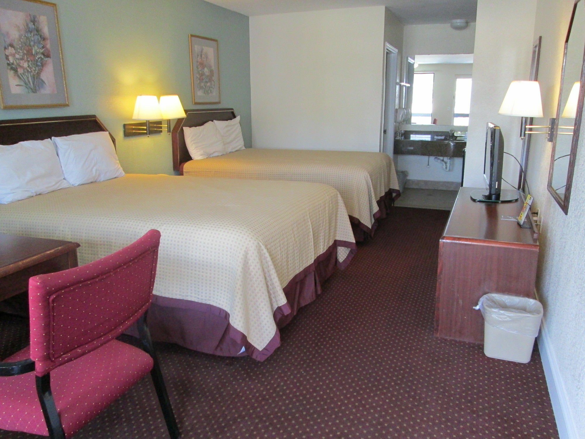 Regency Inn Near Boardwalk & Hurlburt Field Fort Walton Beach Exterior photo